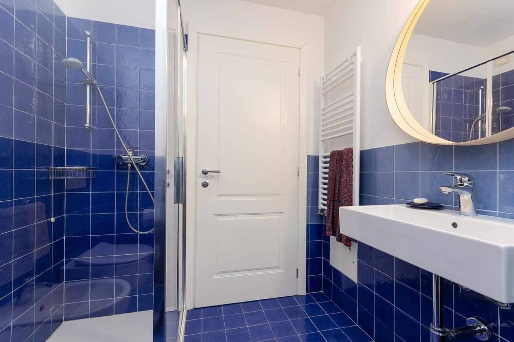 Photo of Bathroom in Corno