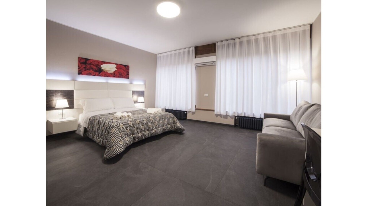 Photo of Bedroom in Verona City Centre