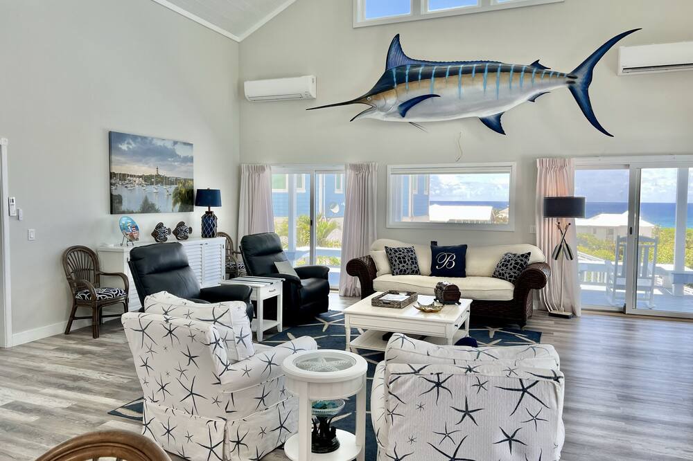 Photo of Livingroom in Hope Town