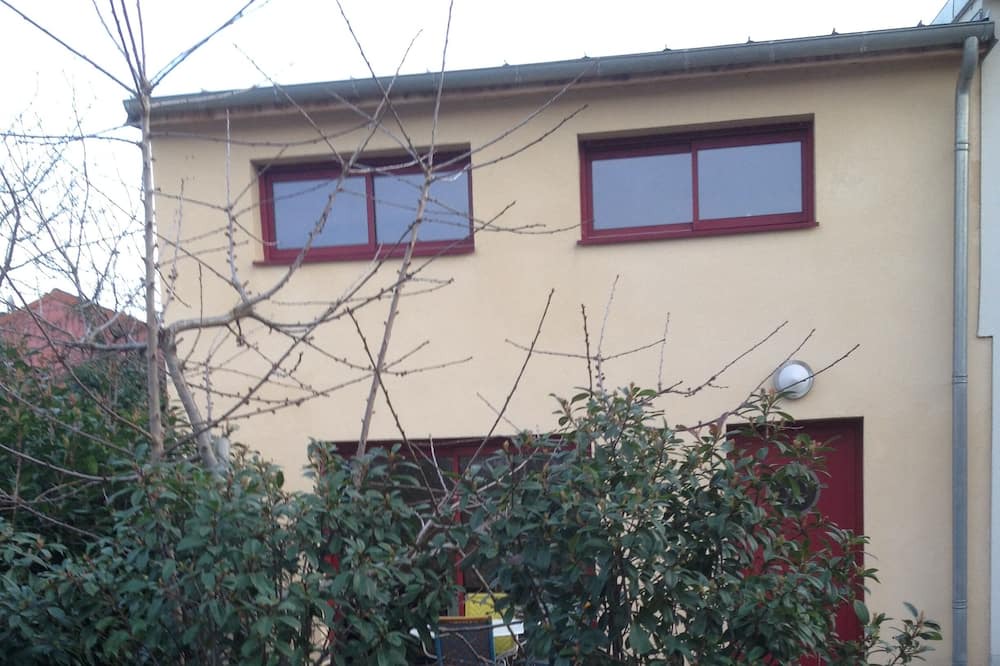 Photo of Outdoor in Petit-Ivry