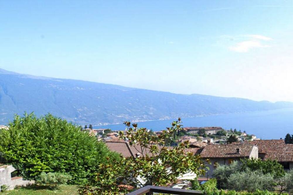 Photo of Outdoor in Aer