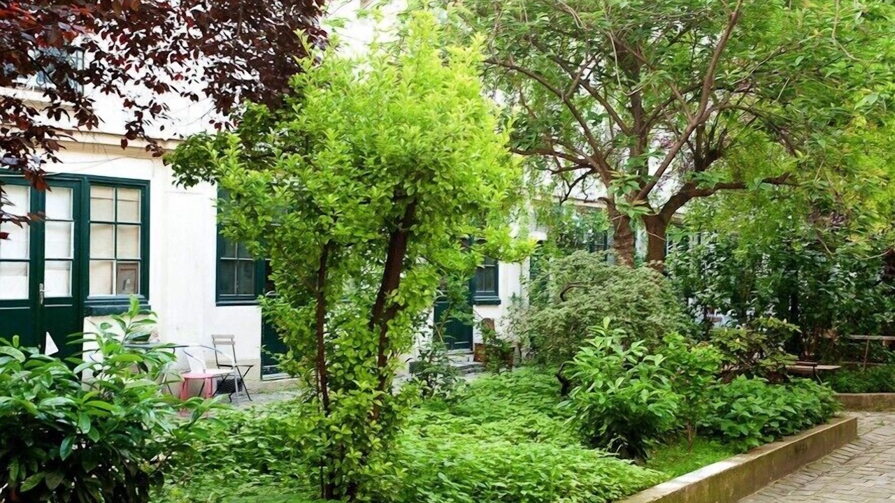 Photo of Buildings in Quartier de Rochechouart