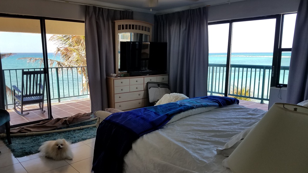 Photo of Others in Bahamas Terrace