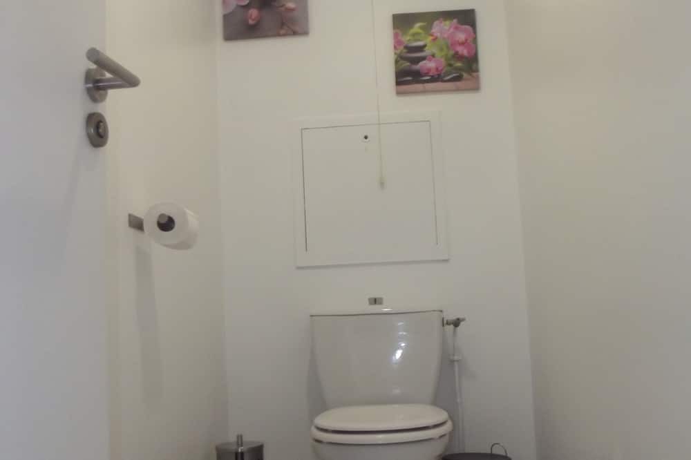 Photo of Bathroom in Saint-Germain-sur-Morin