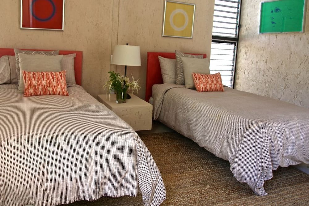 Photo of Bedroom in Savannah Sound