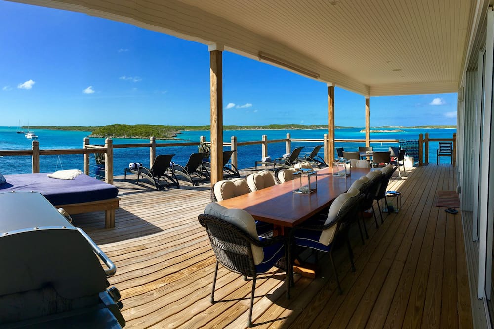 Photo of Patio Balcony in Staniel Cay