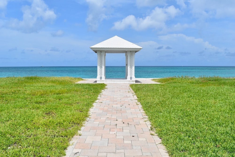 Photo of Outdoor in Alice Town