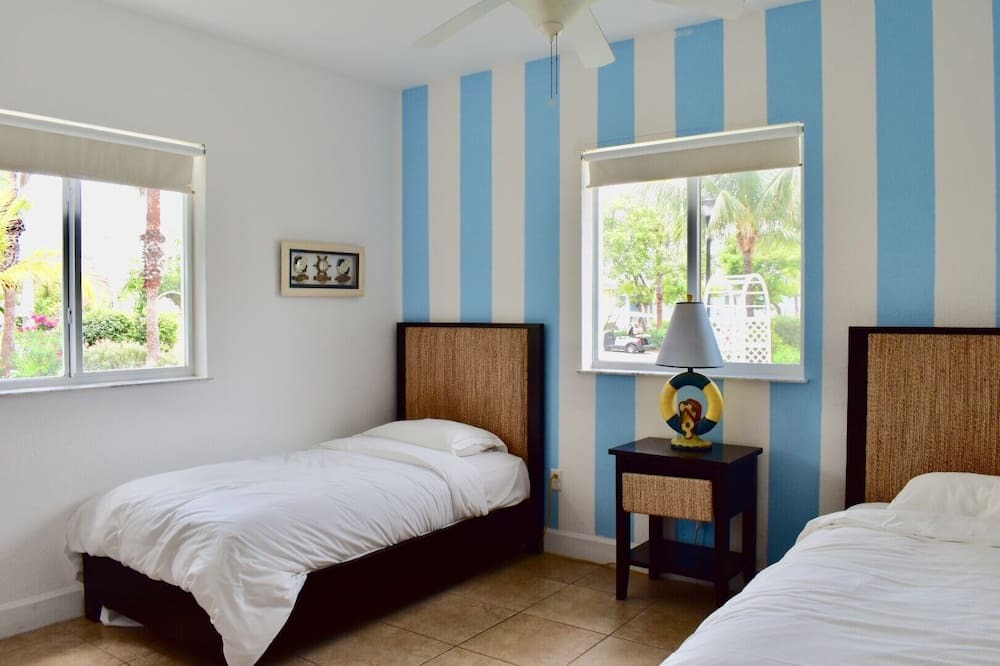 Photo of Bedroom in Alice Town