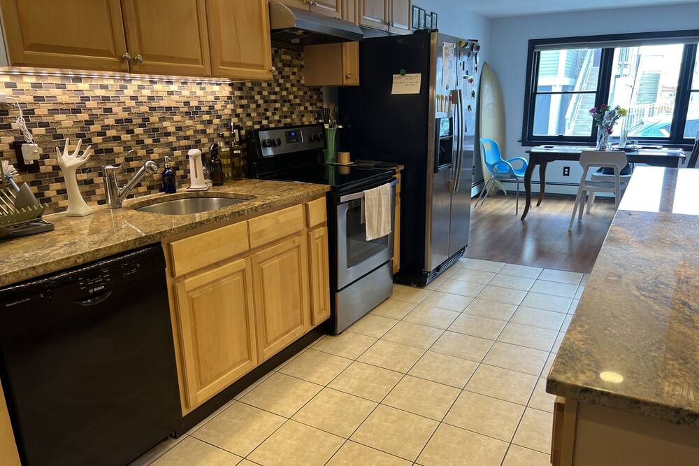 Photo of Kitchen in Broad Channel