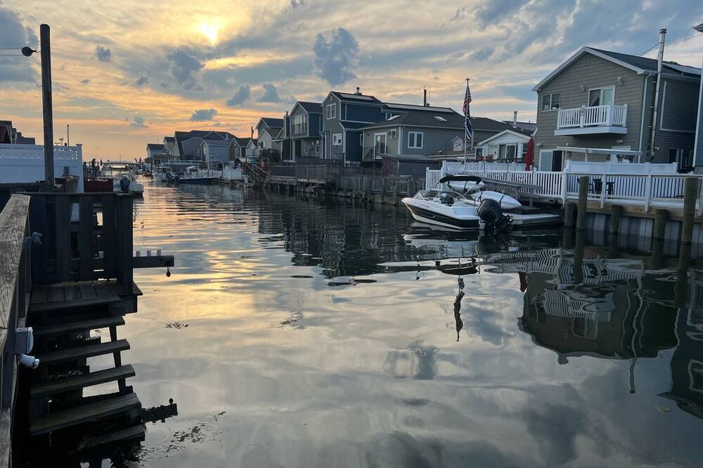 Photo of Others in Broad Channel