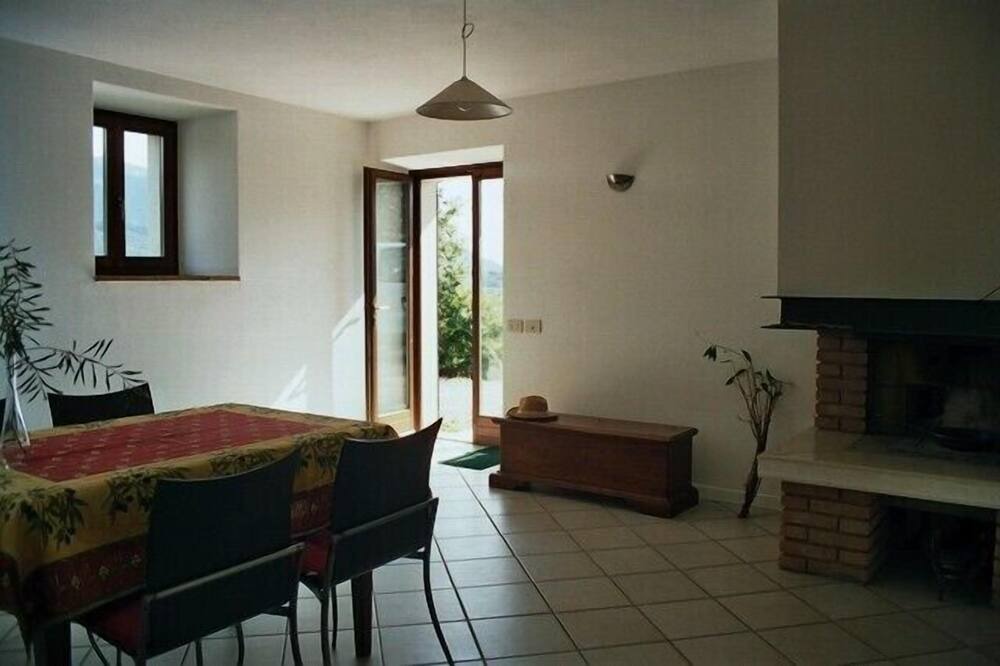Photo of Livingroom in Caprino Veronese