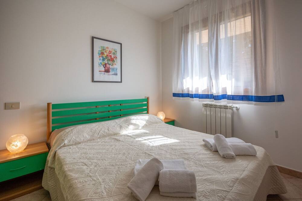 Photo of Bedroom in Isola Albarella