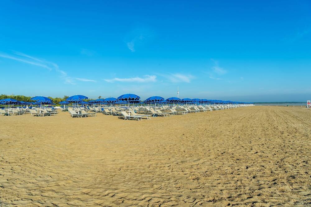 Photo of Others in Isola Albarella