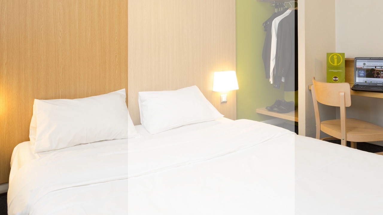Photo of Bedroom in Petit-Ivry