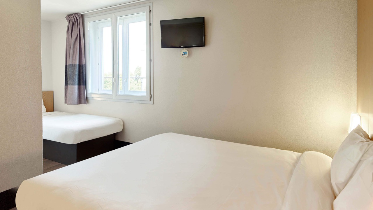 Photo of Bedroom in Petit-Ivry