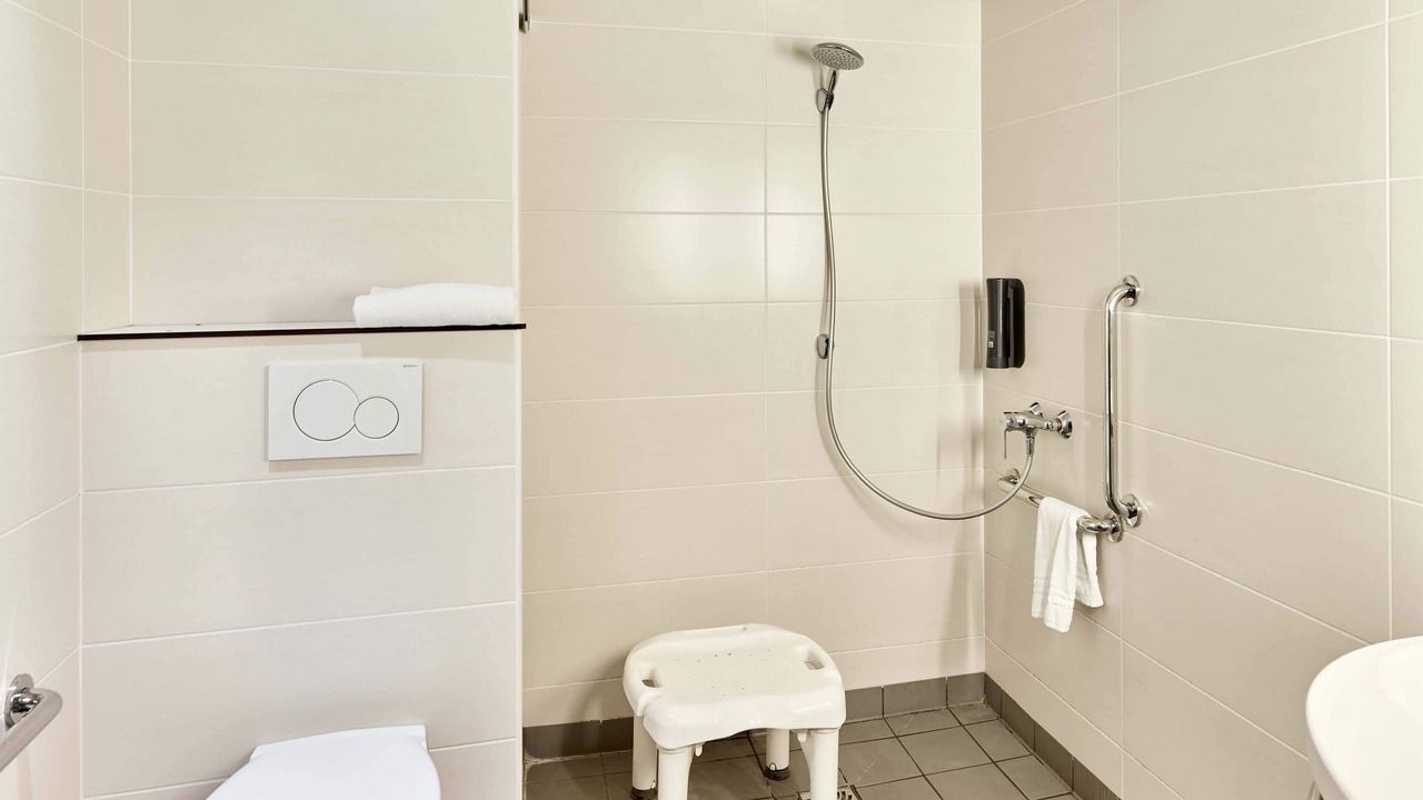 Photo of Bathroom in Petit-Ivry