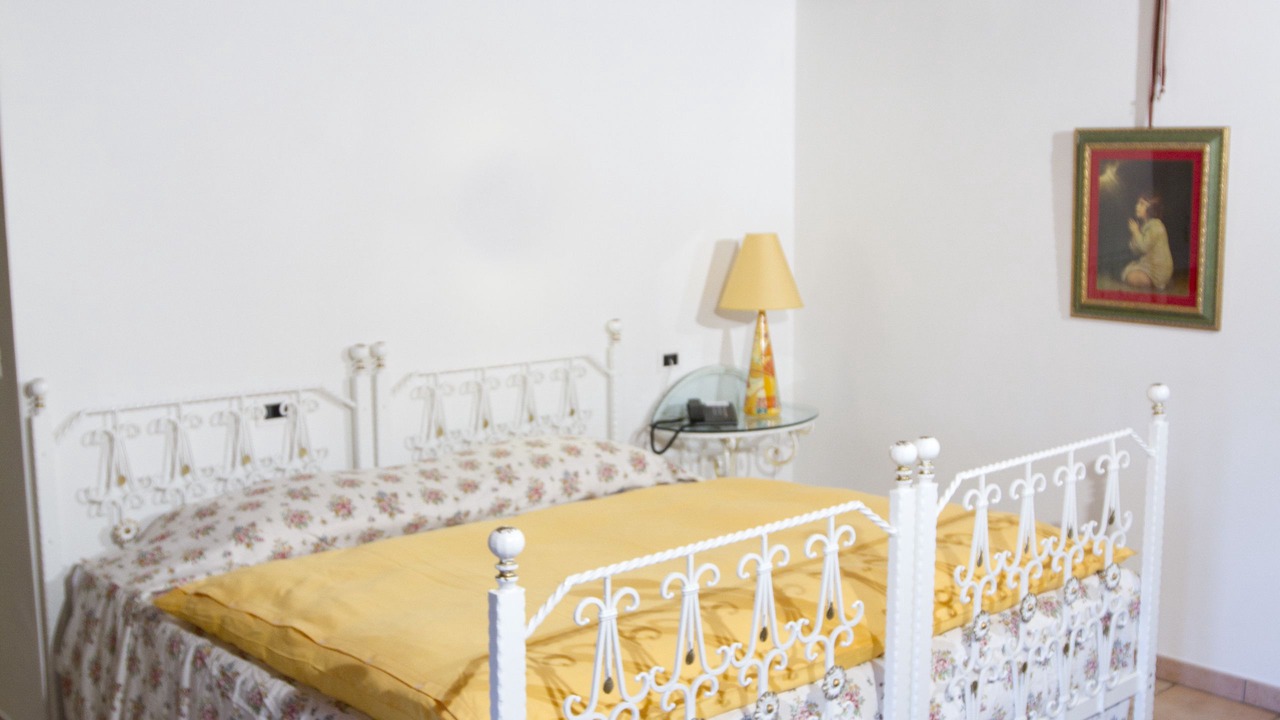 Photo of Bedroom in Crespano del Grappa