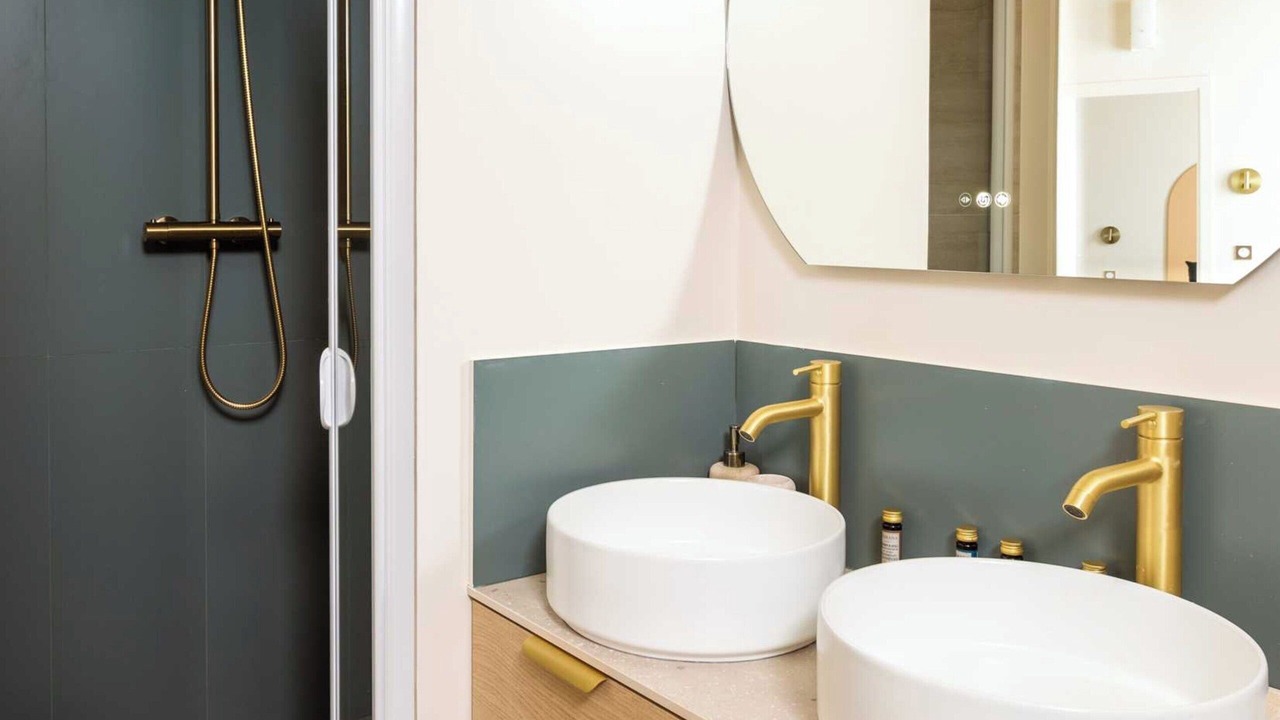 Photo of Bathroom in Croulebarbe