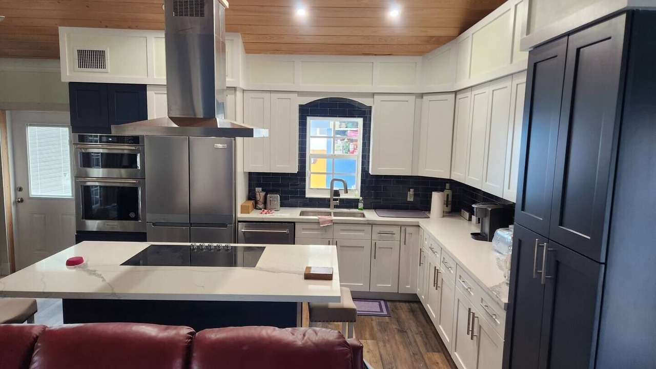 Photo of Kitchen in Marsh Harbour