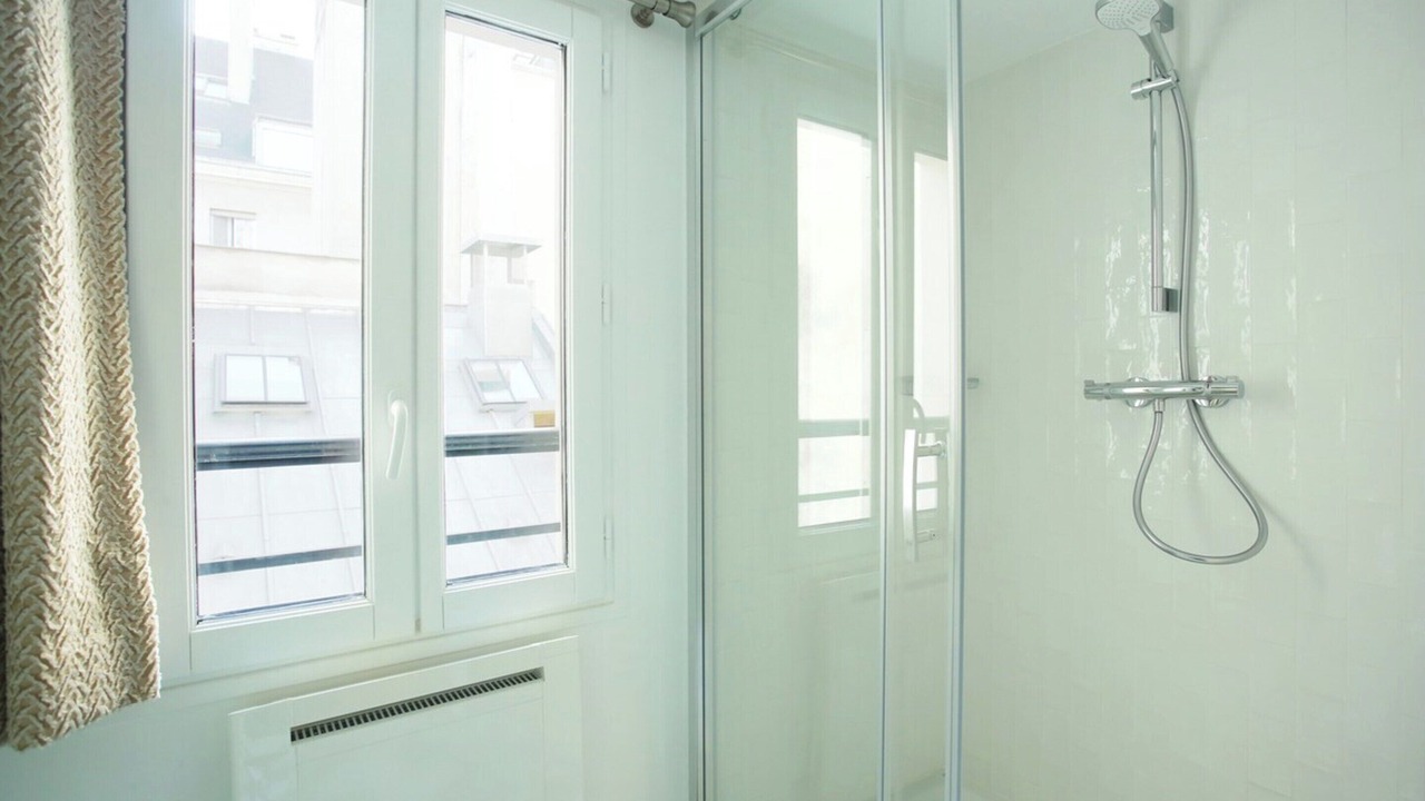 Photo of Bathroom in Saint-Merri