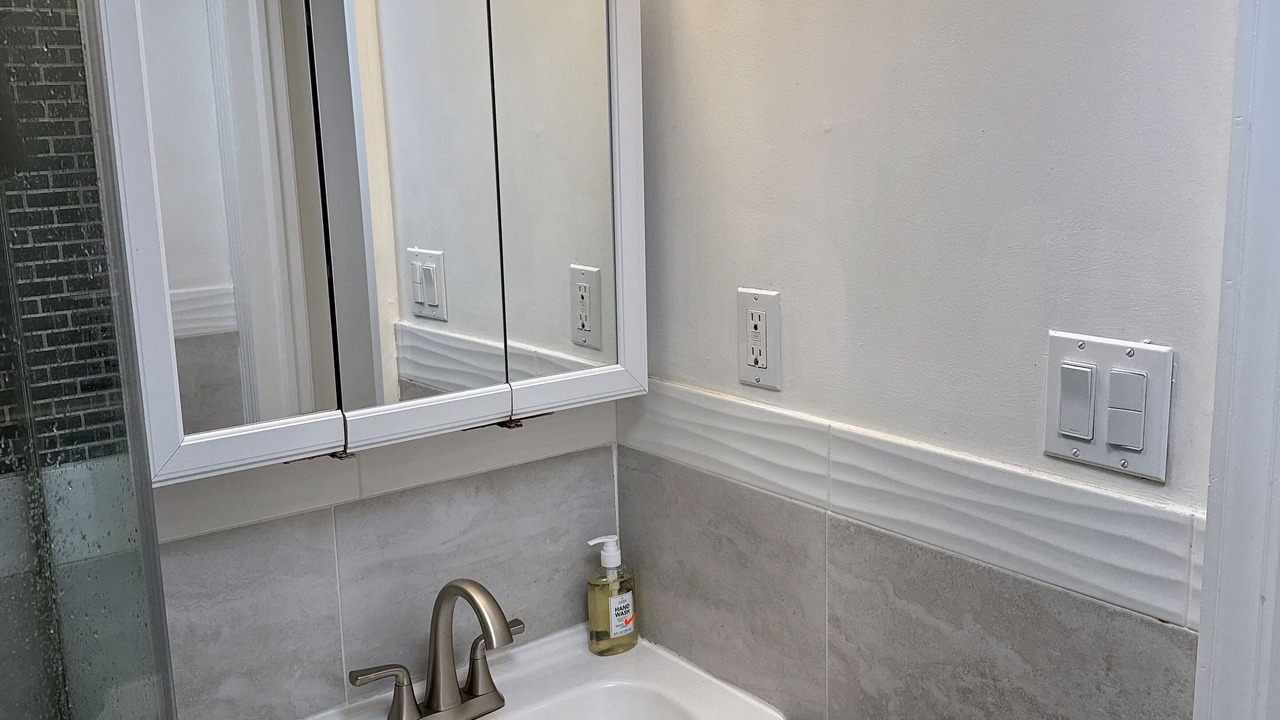 Photo of Bathroom in East New York