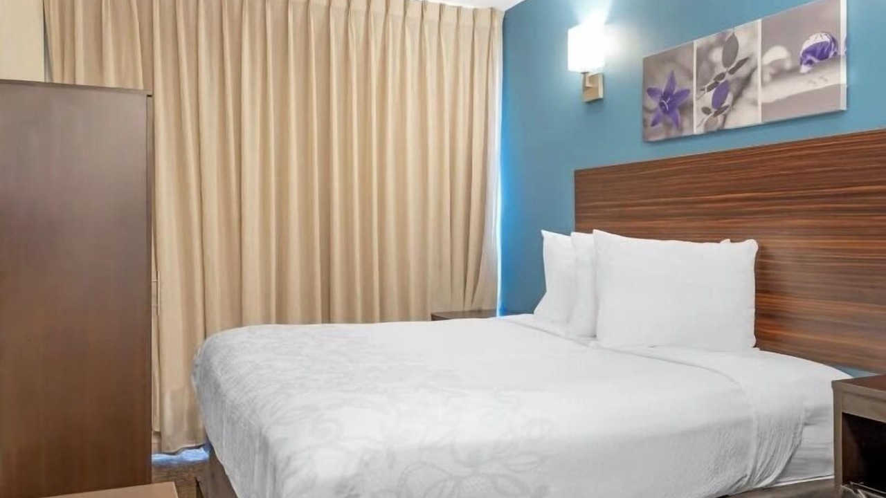 Photo of Bedroom in Greenwood