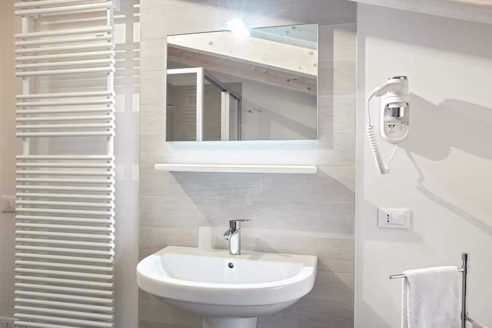Photo of Bathroom in Negrar