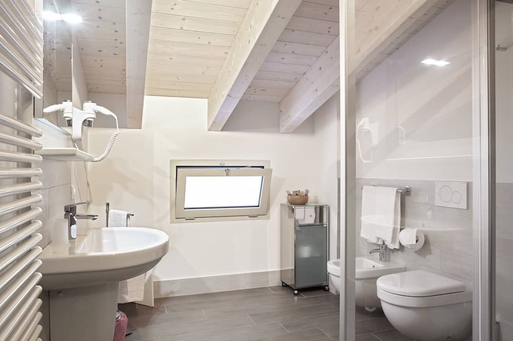 Photo of Bathroom in Negrar