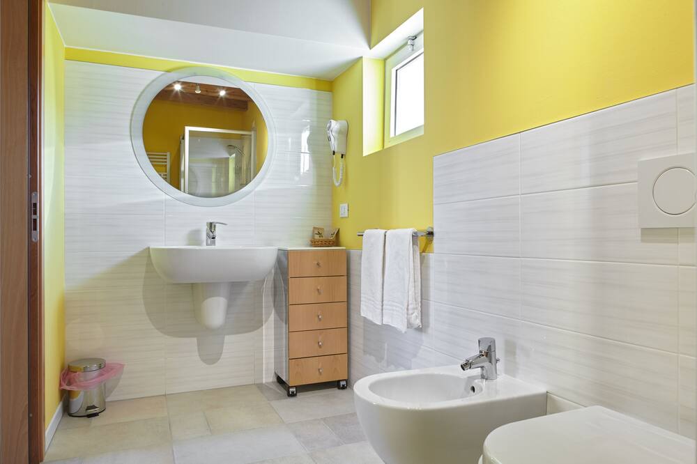 Photo of Bathroom in Negrar