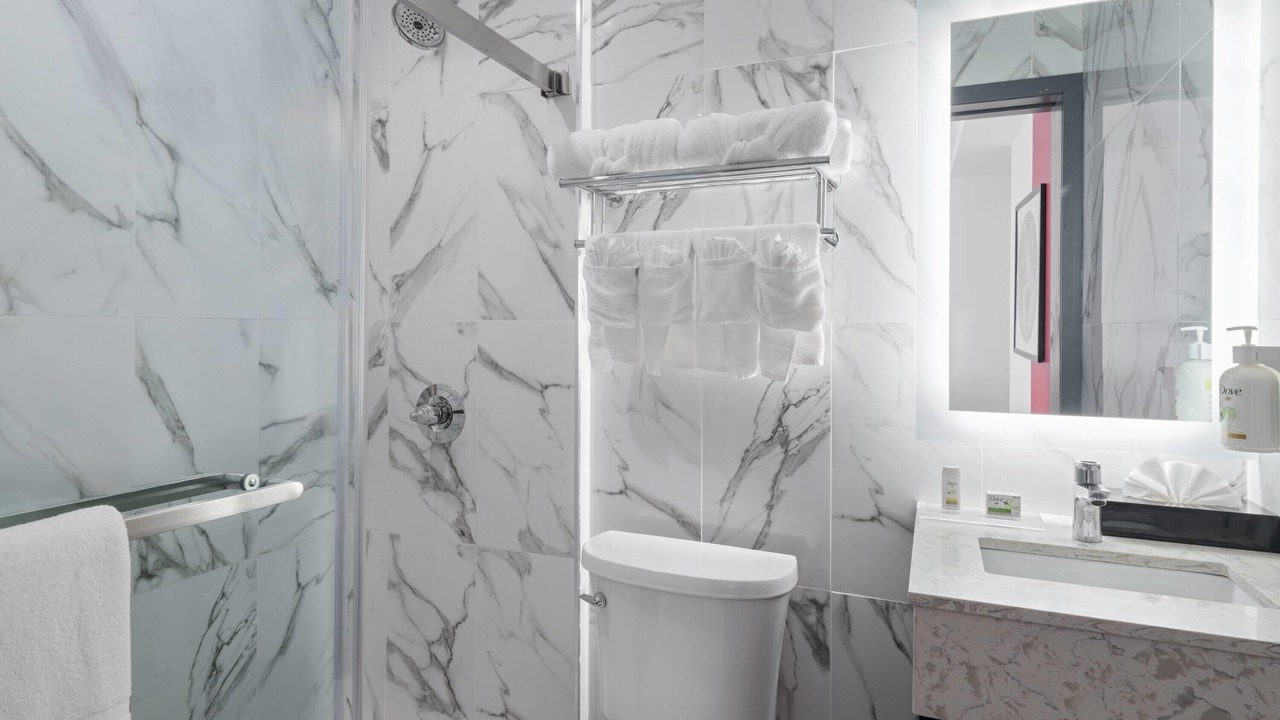 Photo of Bathroom in Midwood