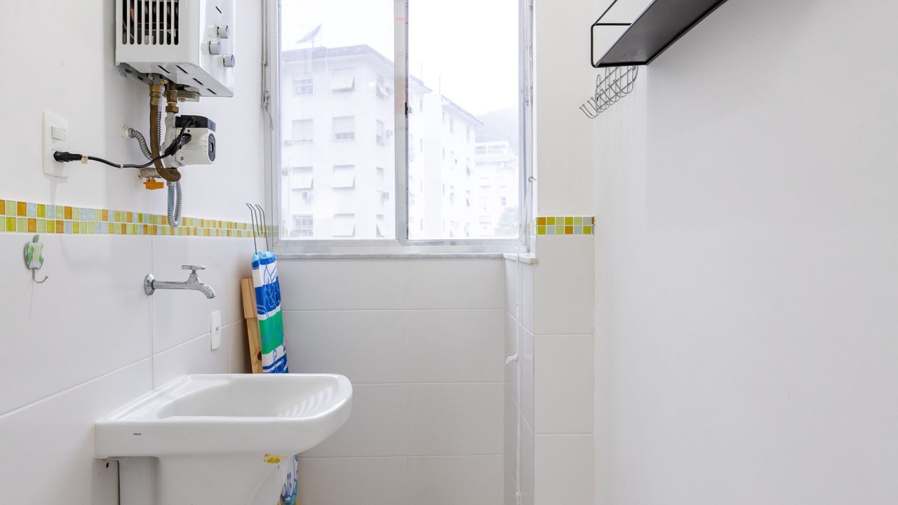Photo of Bathroom in Laranjeiras