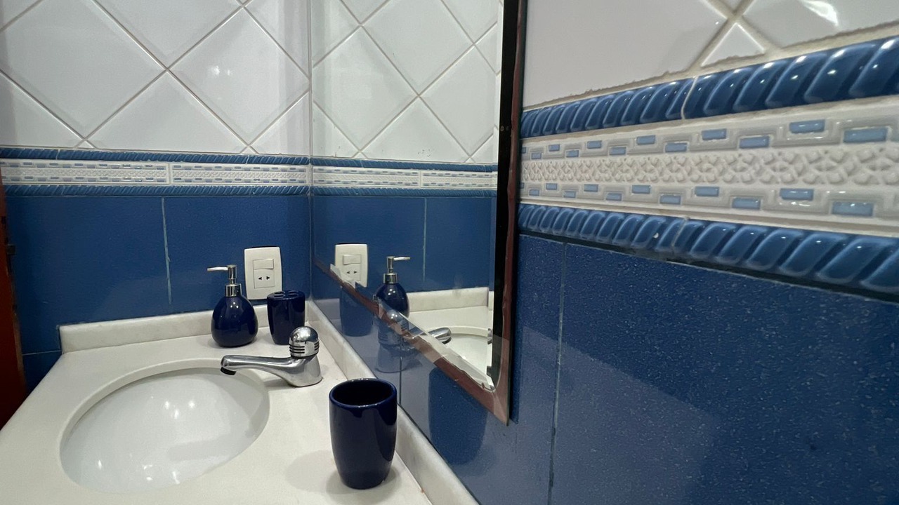 Photo of Bathroom in Marinas