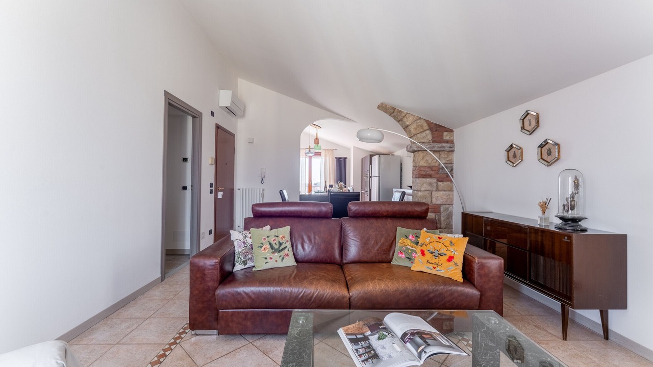 Photo of Livingroom in Ovest