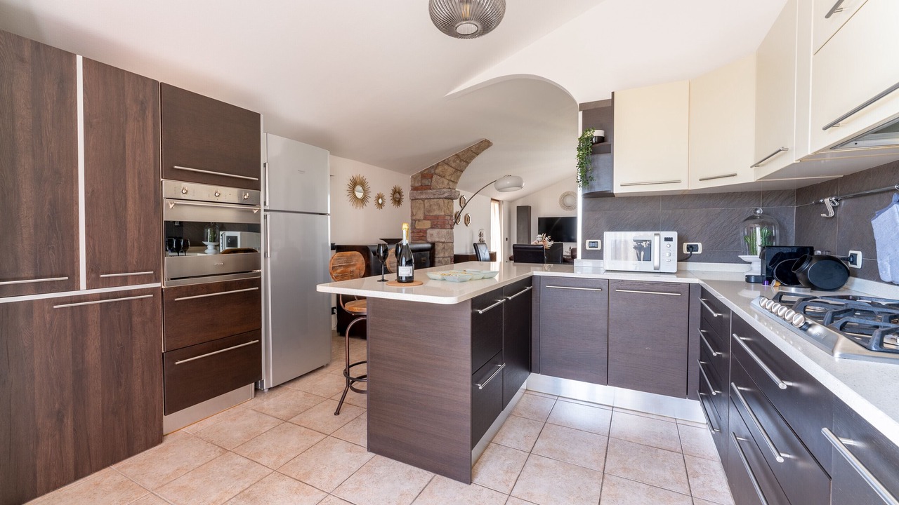 Photo of Kitchen in Ovest
