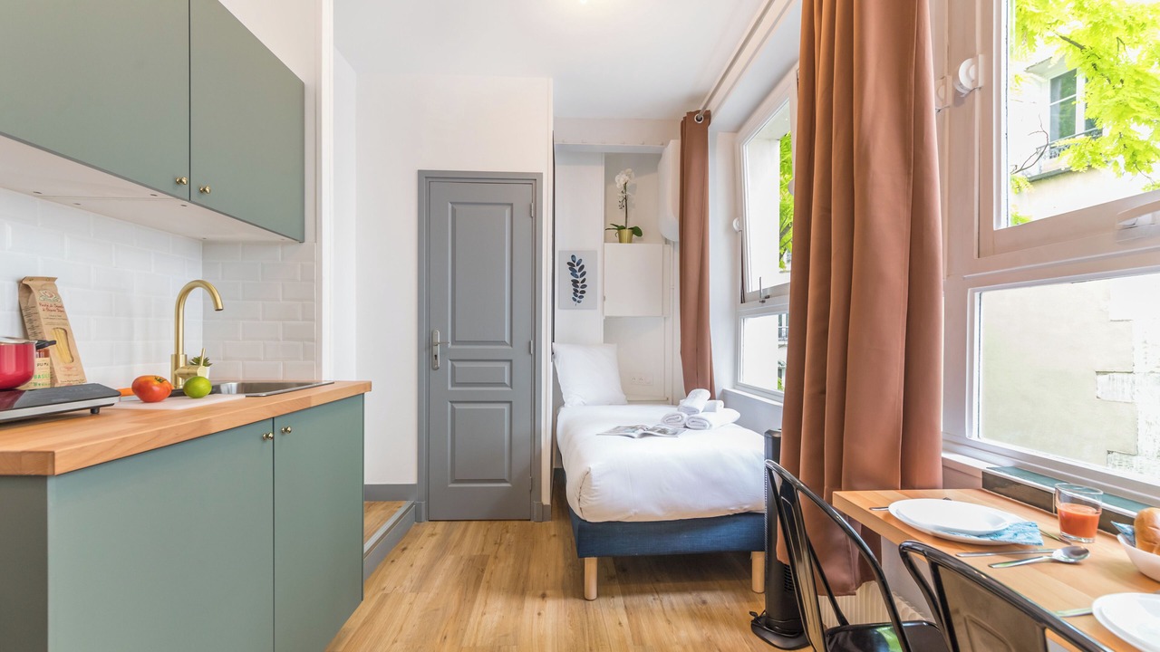 Photo of Bedroom in Montparnasse