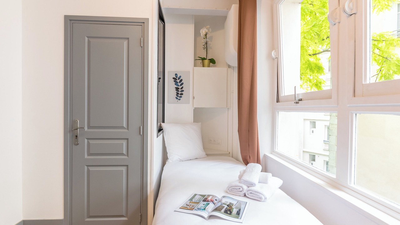 Photo of Bedroom in Montparnasse