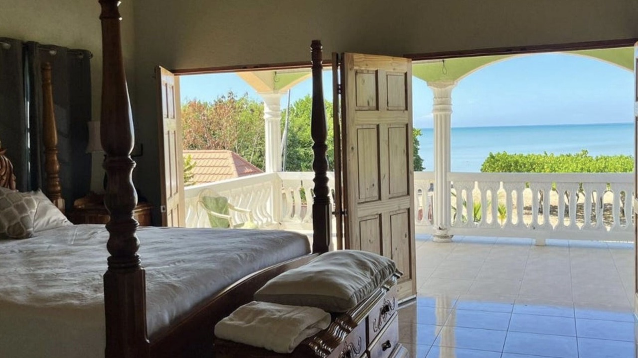 Photo of Patio Balcony in Crane corner