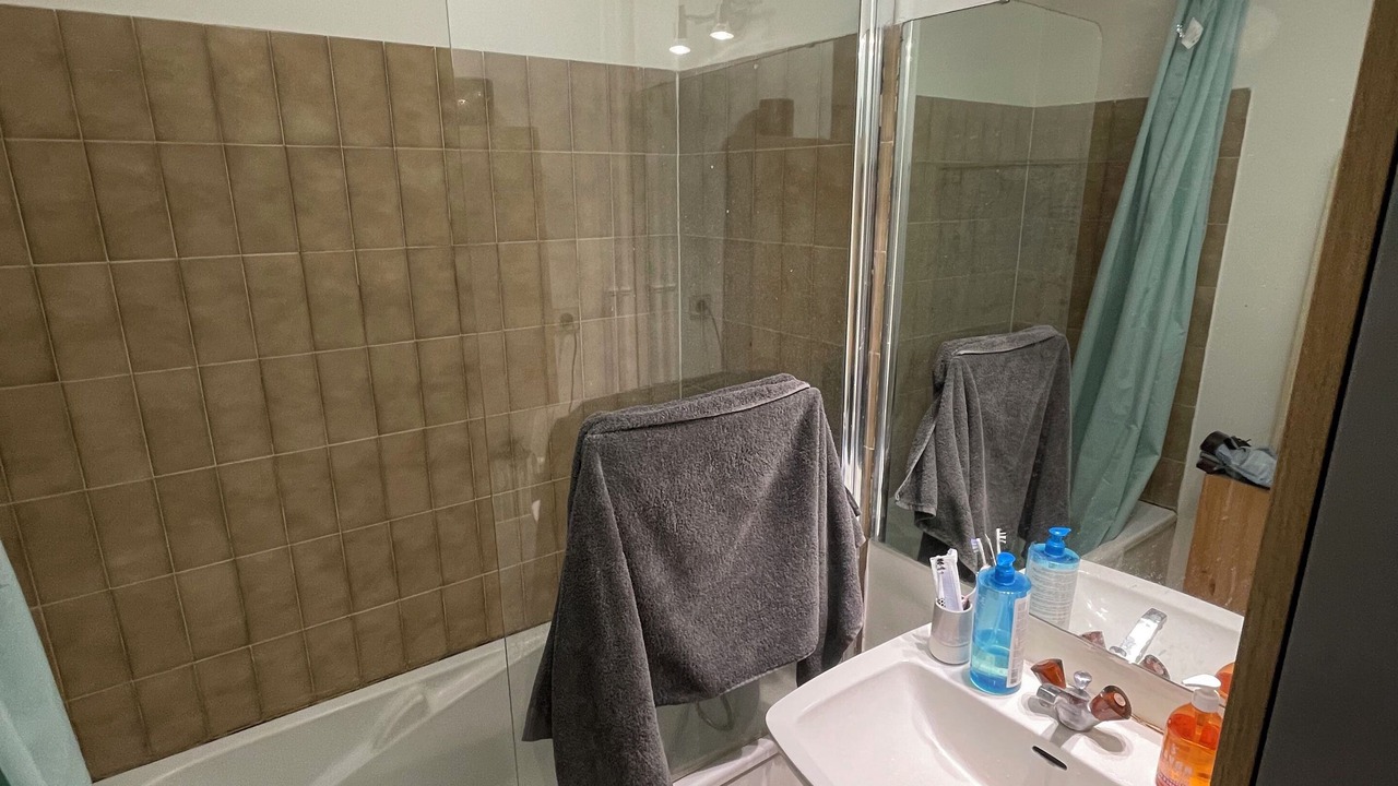 Photo of Bathroom in 10th Arrondissement