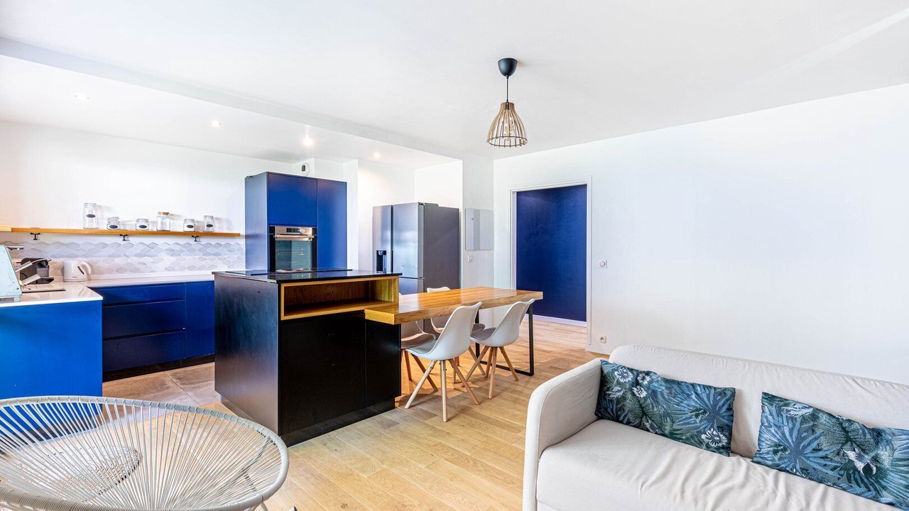 Photo of Livingroom in Cachan
