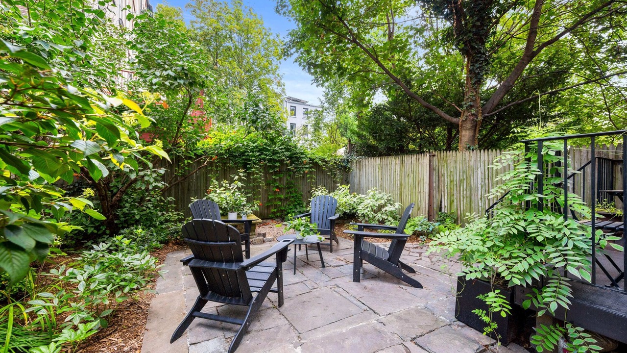 Photo of Outdoor in Clinton Hill