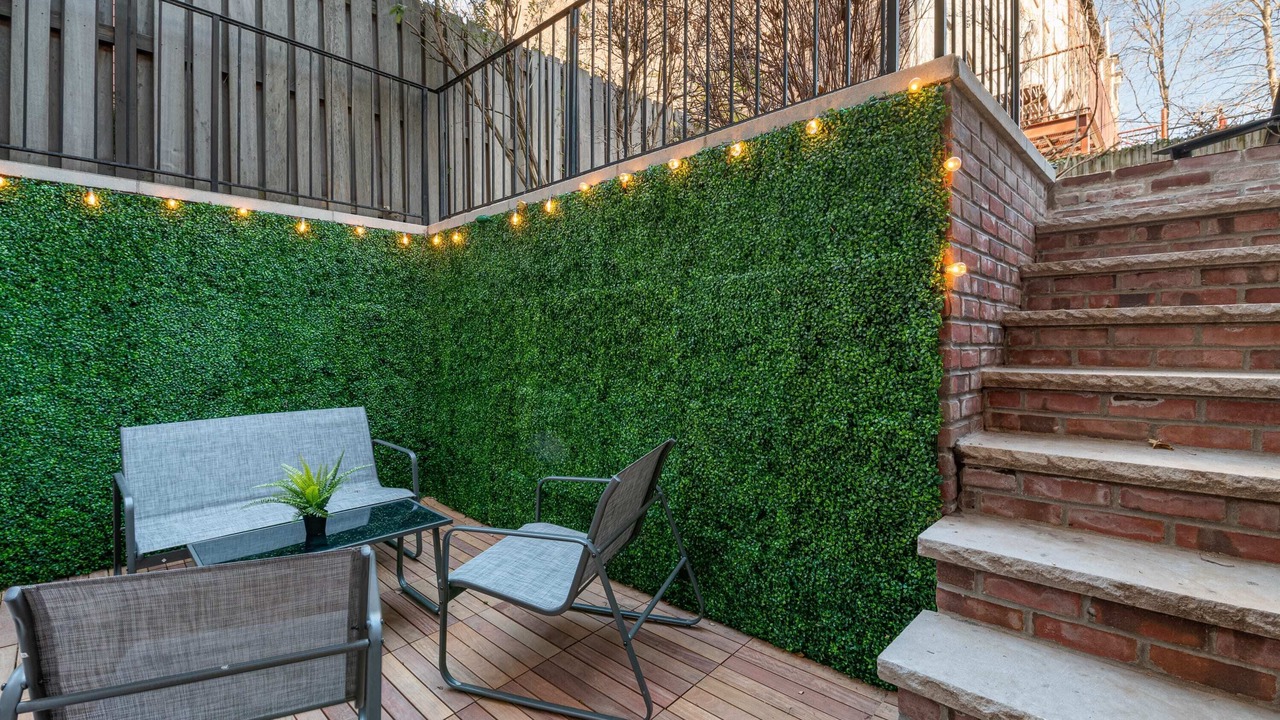 Photo of Outdoor in Clinton Hill