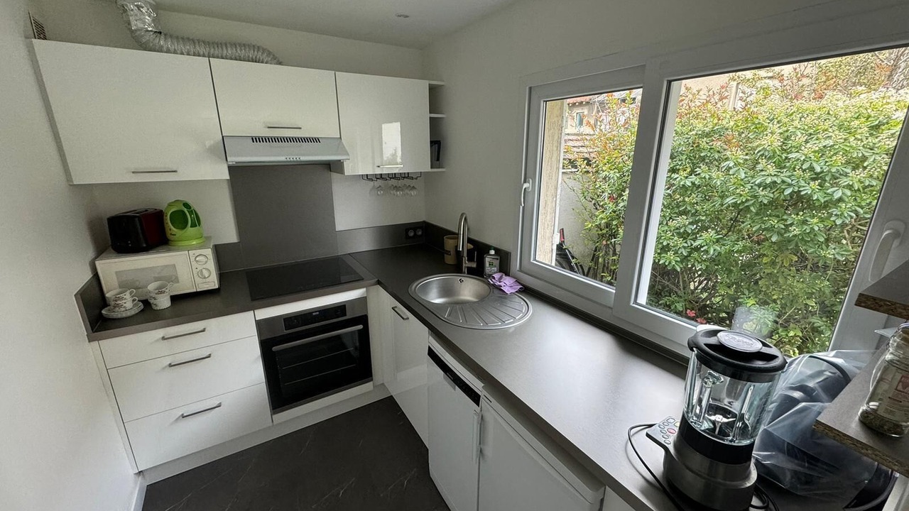 Photo of Kitchen in Le Parc Saint-Maur