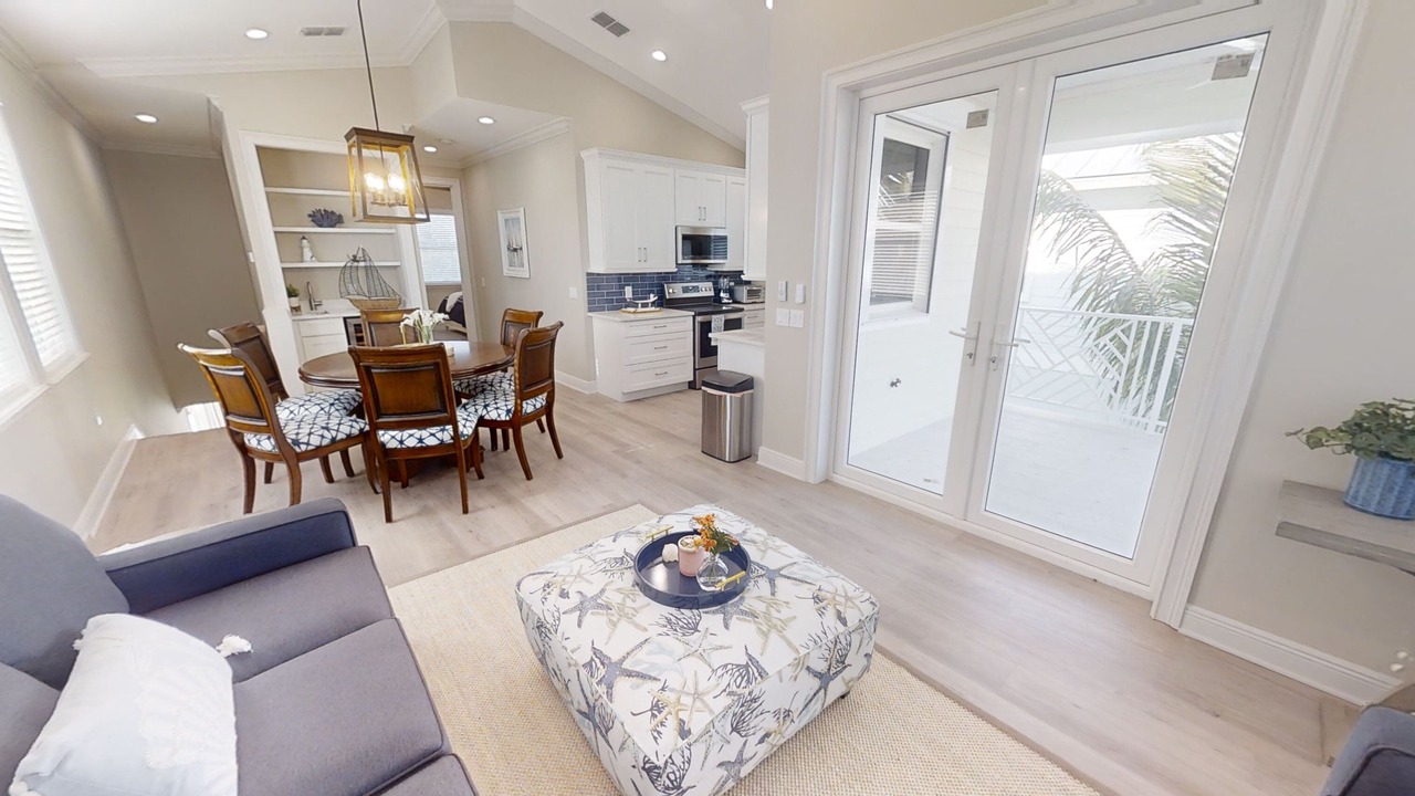 Photo of Livingroom in Treasure Cay