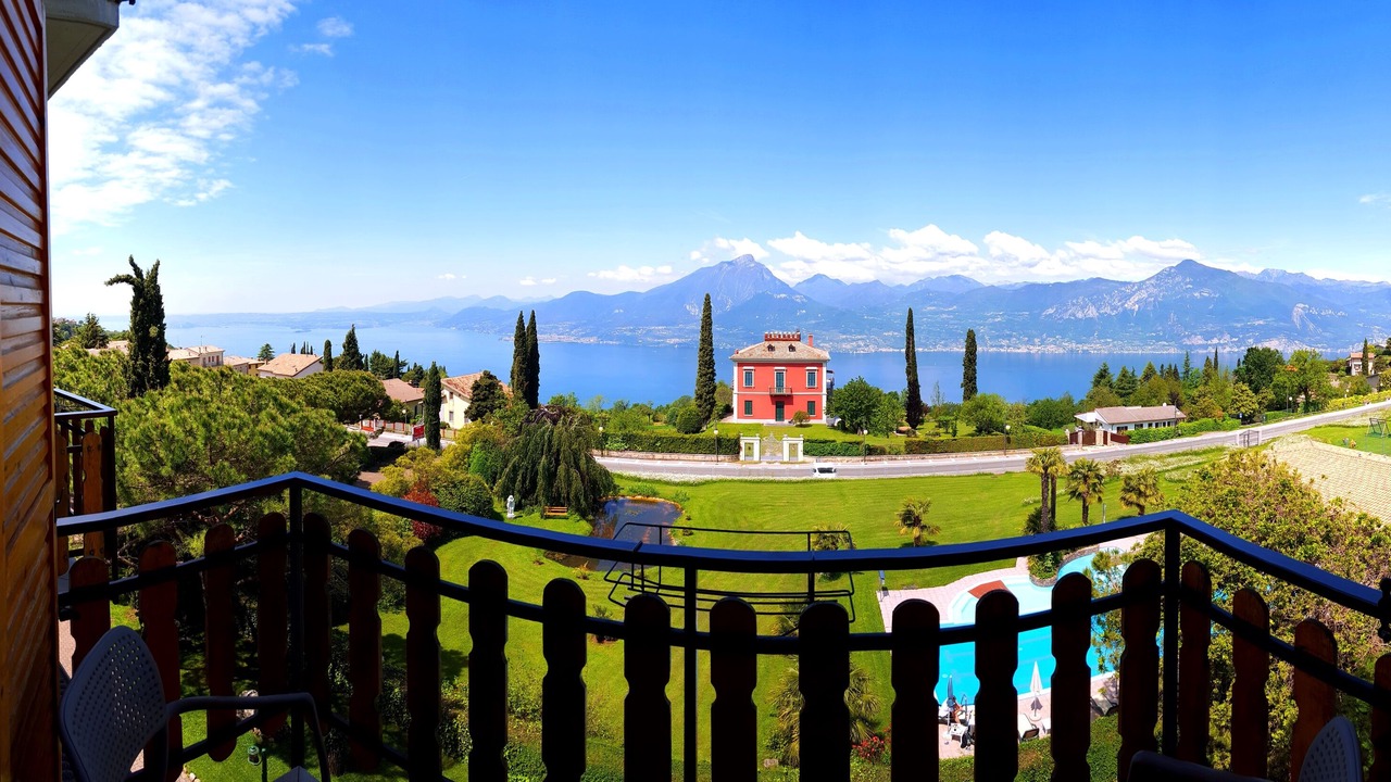 Photo of Patio Balcony in San Zeno di Montagna