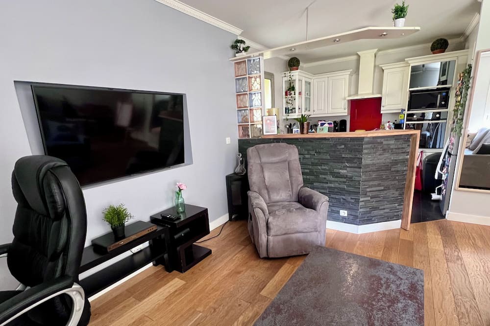 Photo of Kitchen in Le Port sous la Lune