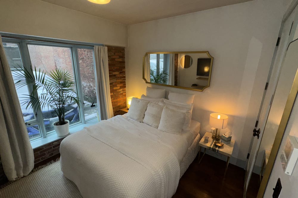 Photo of Bedroom in Crown Heights