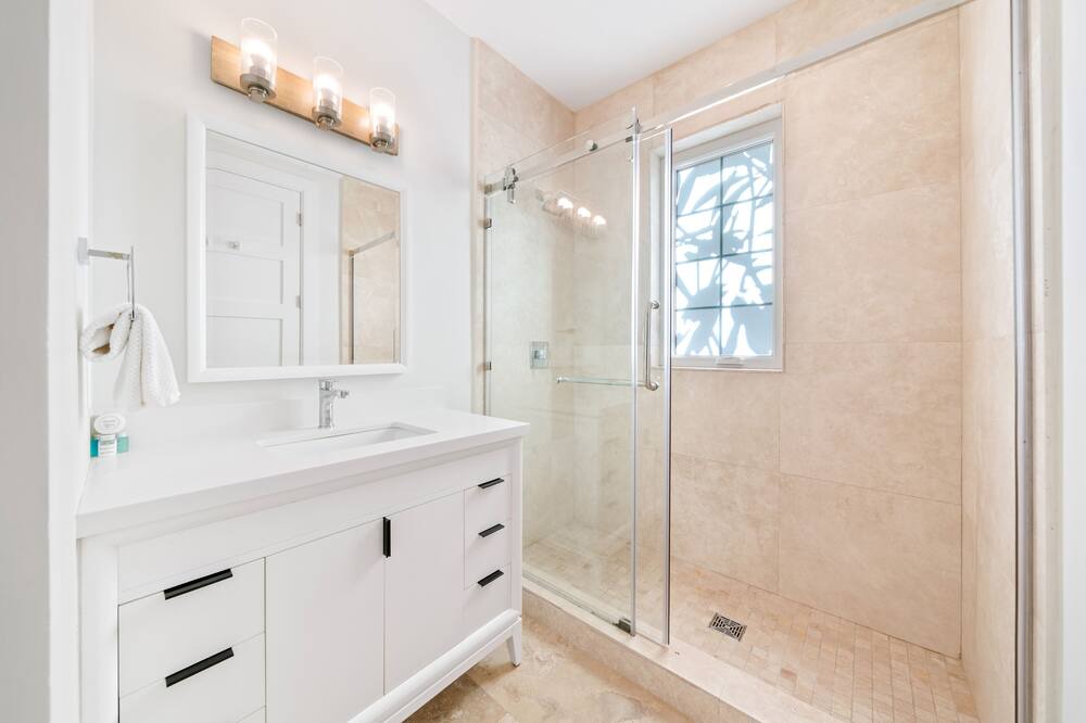 Photo of Bathroom in Great Exuma