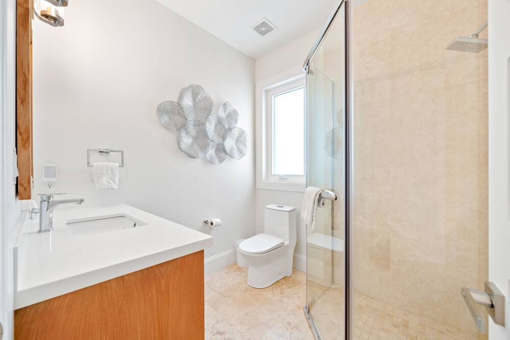 Photo of Bathroom in Great Exuma