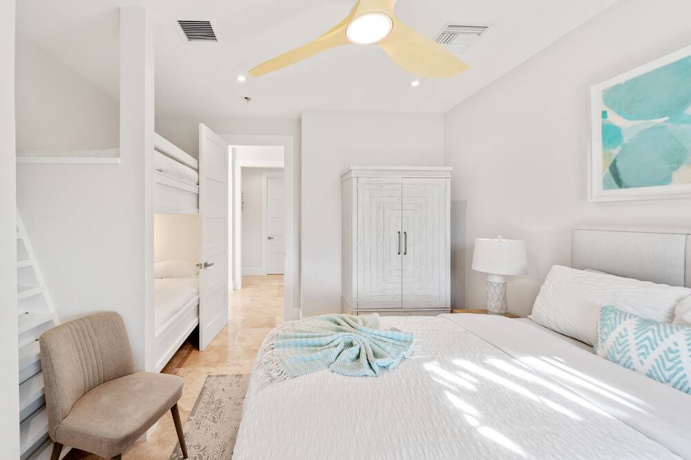 Photo of Bedroom in Great Exuma