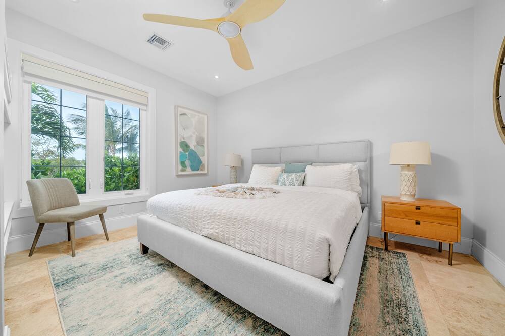 Photo of Bedroom in Great Exuma